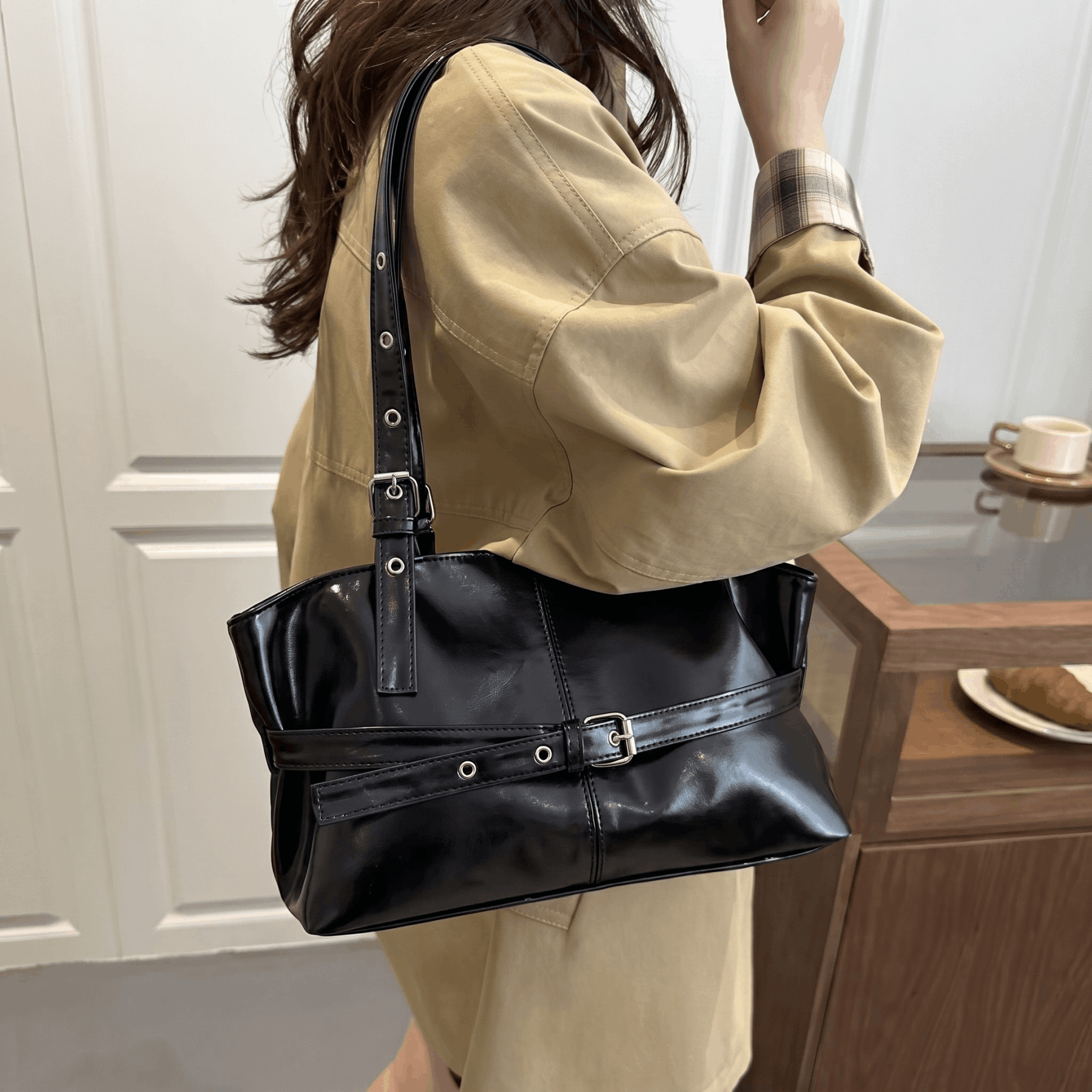 Comuty - Simple Vintage Tote Bag - Timefield