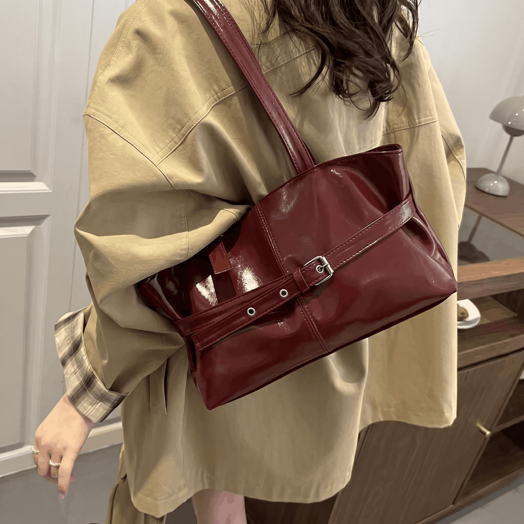 Comuty - Simple Vintage Tote Bag - Timefield